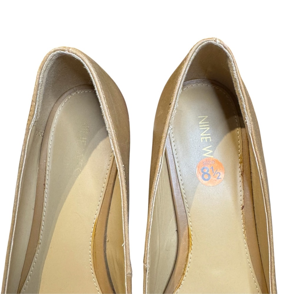 Nine West Ravin Womens 8.5 Beige Leather Pointed Toe Kitten Heel Pumps 26980414 - Picture 3 of 10